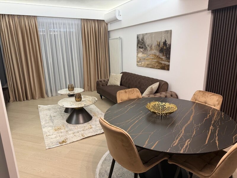 Pipera, Complex Cortina North Residence