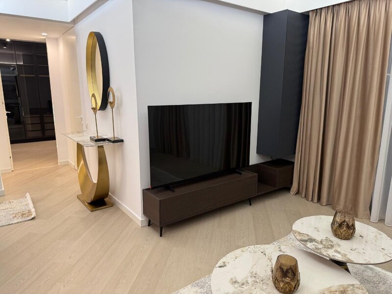 Pipera, Complex Cortina North Residence